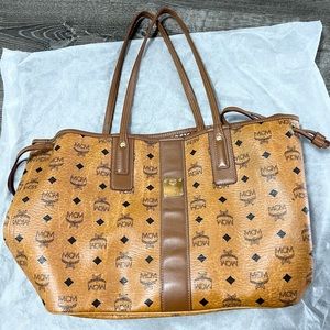MCM - Liz Reversible Medium Tote